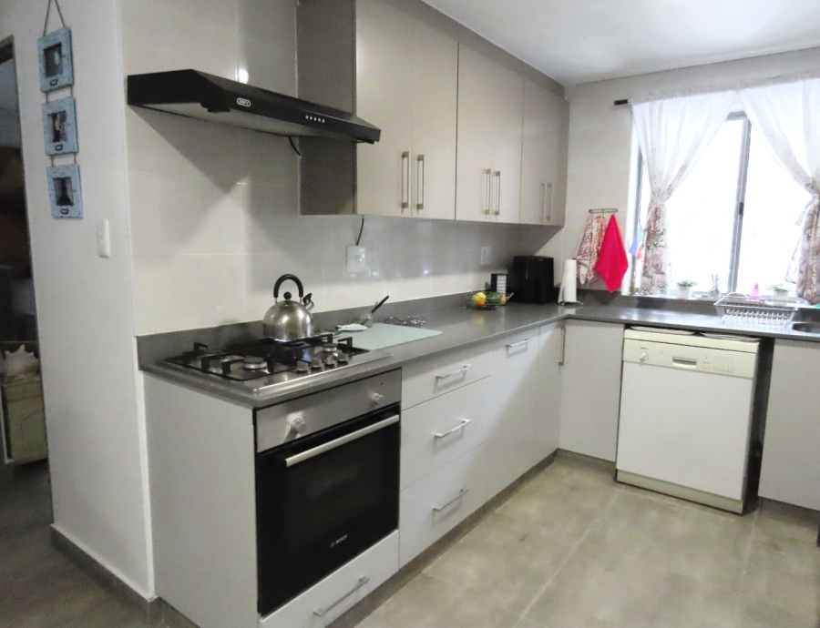 3 Bedroom Property for Sale in Island View Western Cape